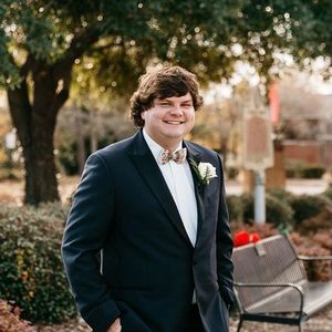 Meet your Posher, Alex